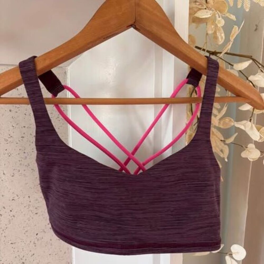Lululemon sports‎ bra